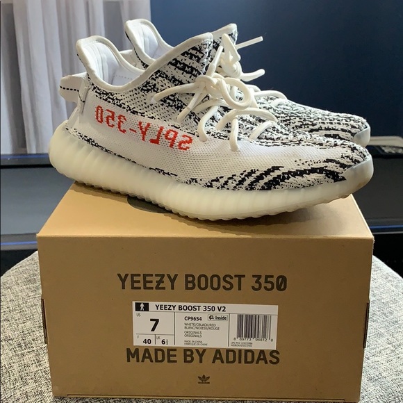 Yeezy Shoes - Yeezy Boost 350 V2 size 7 men’s